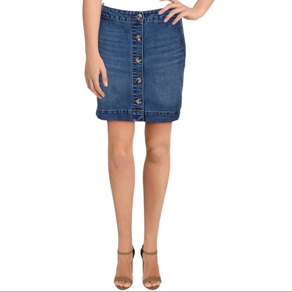 NWT MAISON JULES Denim Button Skirt - 6 - Picture 1 of 4